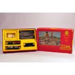 Triang Railways OO gauge Goods Train Set. Generall F to G.