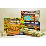 Group of retro / vintage / collectable games including MB Berzerk, Waddingtons Dinosaurs, Airfix