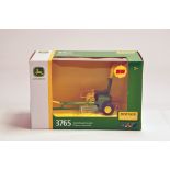 Britains 1/32 John Deere 3765 Trailed Forage Harvester. M in Box.