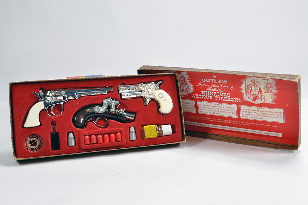 The Outlaw Presentation Case of a Toy Firearm Set by BCM Company (Derby England). Fine Example.