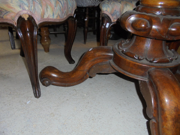 A Victorian burr walnut breakfast table, - Image 13 of 18