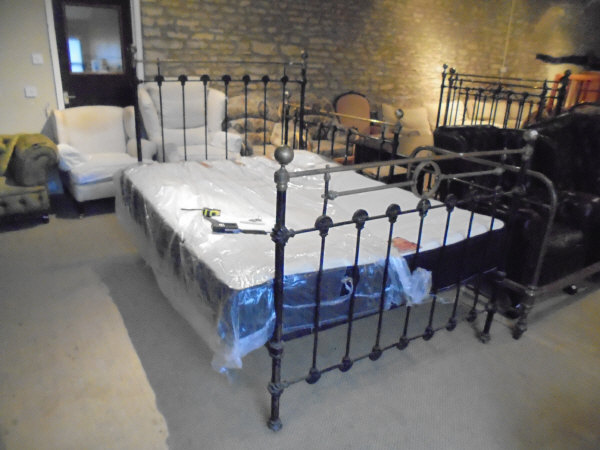 A Victorian brass and iron double bedstead with Comfy Night memory foam orthopaedic mattress - Image 2 of 8