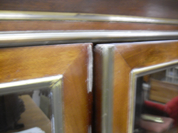 A French mahogany and brass mounted vitrine in the Louis Philippe taste CONDITION REPORTS - Image 6 of 9