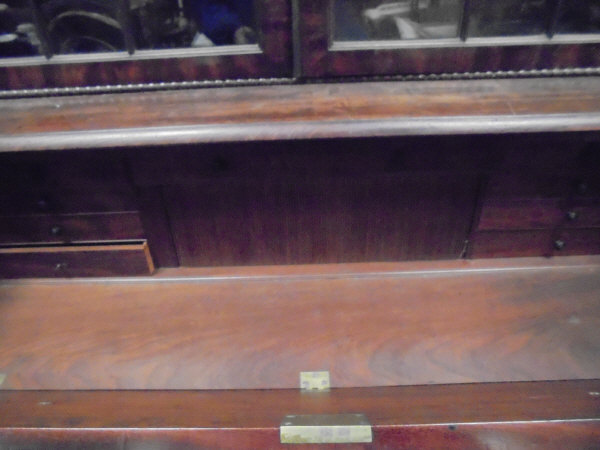 A late Regency mahogany secretaire bookcase cabinet in the Gillows manner, - Image 13 of 19