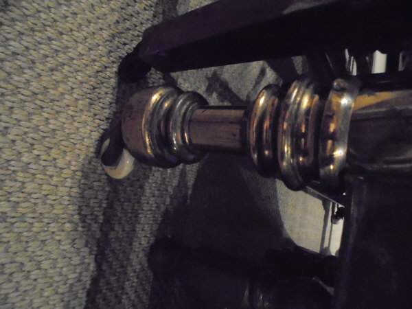 A brass bedstead in the Victorian manner CONDITION REPORTS This is a Victorian 4ft - Image 9 of 9