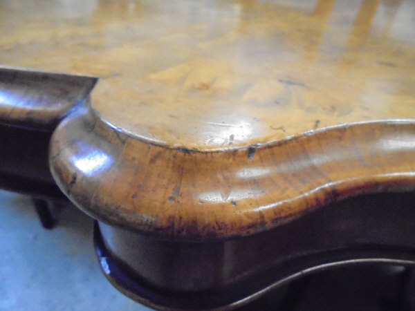 A Victorian burr walnut breakfast table, - Image 3 of 18