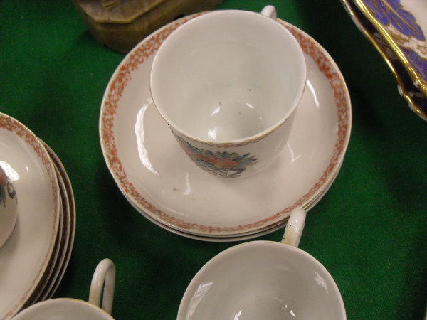 A collection of various Oriental porcelain to include two Chinese ginger jars, teapot and cover, - Image 21 of 22