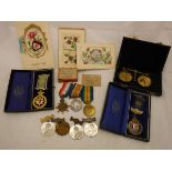 A collection of medals and medallions to include the 1914-15 Star,