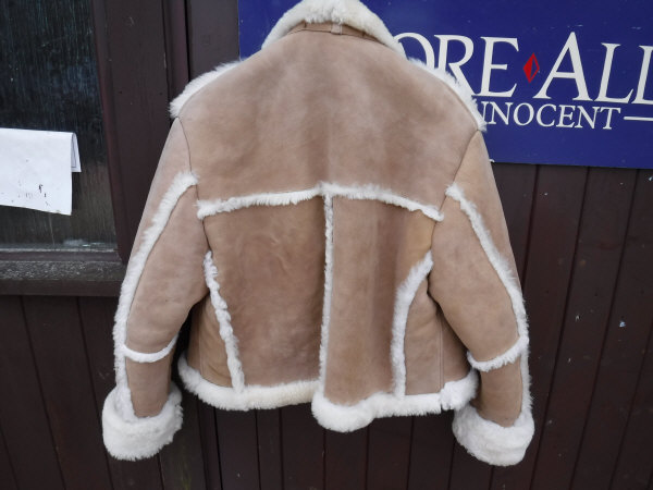 A Mary Quant sheepskin jacket bearing Mary Quant label to the interior CONDITION REPORTS - Image 2 of 11