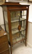 An Edwardian mahogany and inlaid display cabinet,