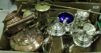 A box of various copper and brass ware and plated wares, to include copper kettle x 2, Miners lamp,