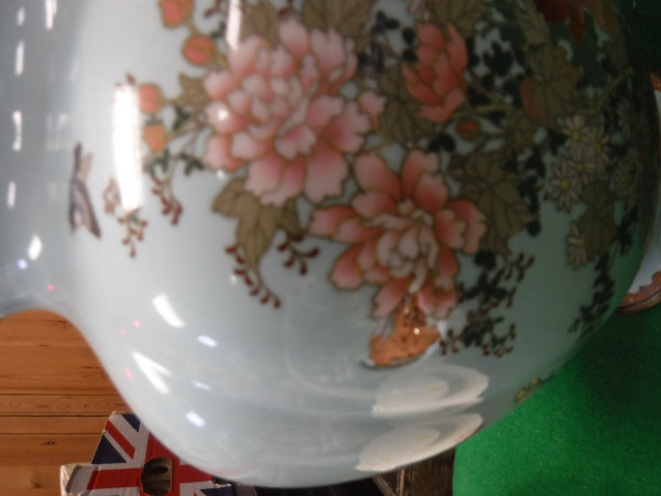 A Chinese cloisonné lidded vase of lobed form, - Image 5 of 19