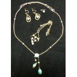 A 9 carat gold and turquoise necklace and associated earrings,