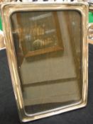 A George V silver photo frame (by Sanders & Mackenzie Birmingham 1919) CONDITION REPORTS