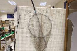 A "Gye" extending salmon fishing net