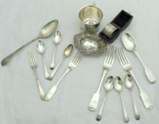 A collection of silver wares to include a set of six Georgian bright cut teaspoons (marks rubbed),