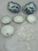 A pair of Chinese blue and white sauce boats, a pair of Chinese Kangxi tea bowls,