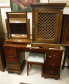 A Willis & Gambier kneehole dressing table with swing mirror and stool,