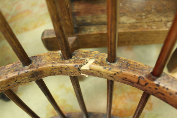 An early 19th Century ash and elm West Country childs stick back chair 51cm high - Image 2 of 12