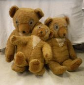 Three soft toy bears and an Edu Science Star Tracker II telescope