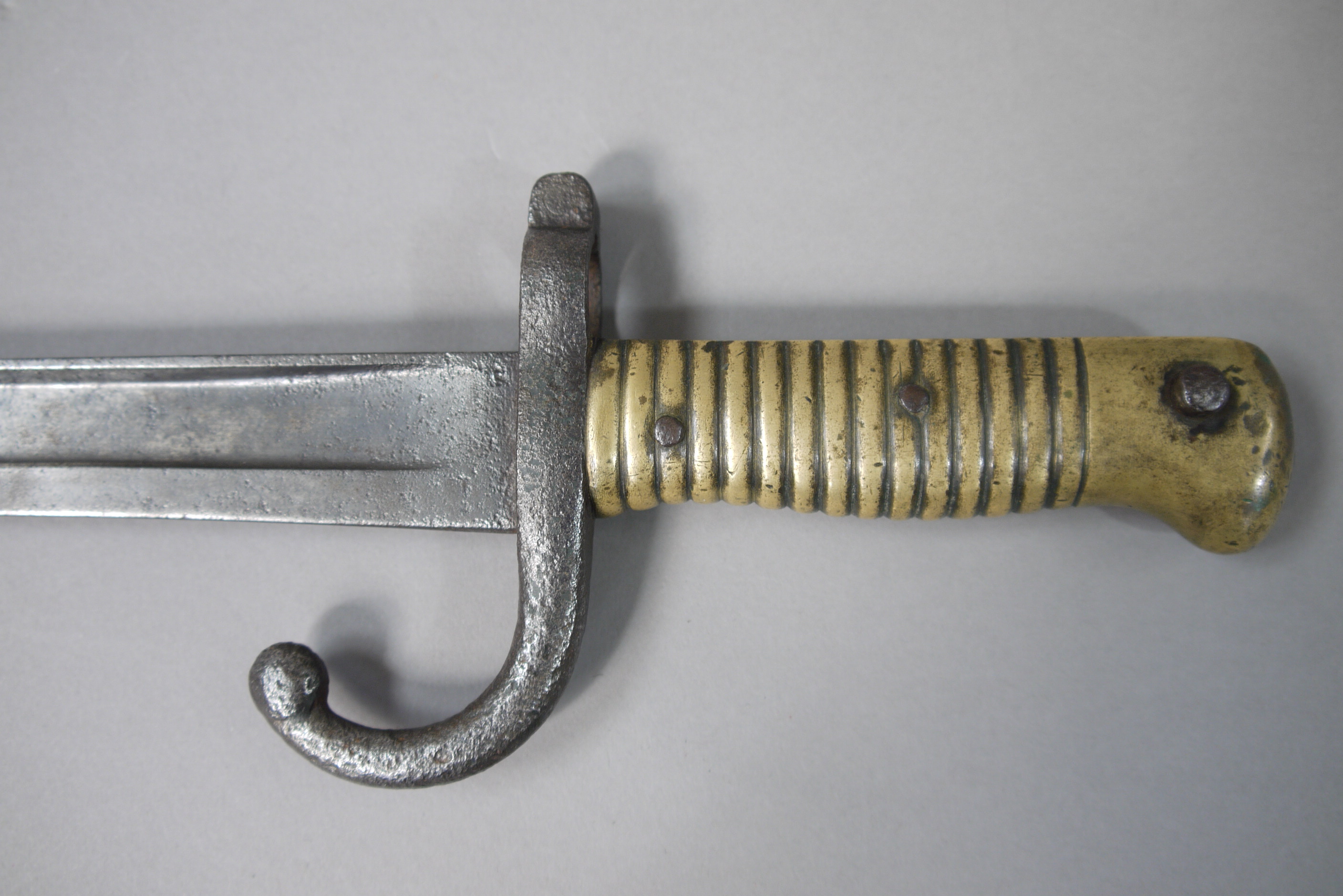 A First World War bayonet - Image 3 of 5