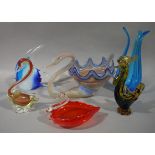 A quantity of art glass vases and ornaments including, fish, cockerel,