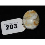 A 9ct Gold Framed Shell Cameo Brooch