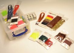 Good collection of Textreme Fly tying materials: to incl 14x various thread, 30plus packets