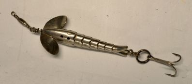 Lure: An unnamed Gregory Style 'Cleopatra' lure finished in nickel c.1900, measures approx. 2" in