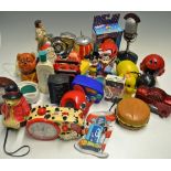 Selection of Novelty Radios includes Paddington Bear, 101 Dalmatians, KFC, Harley Davidson, Power