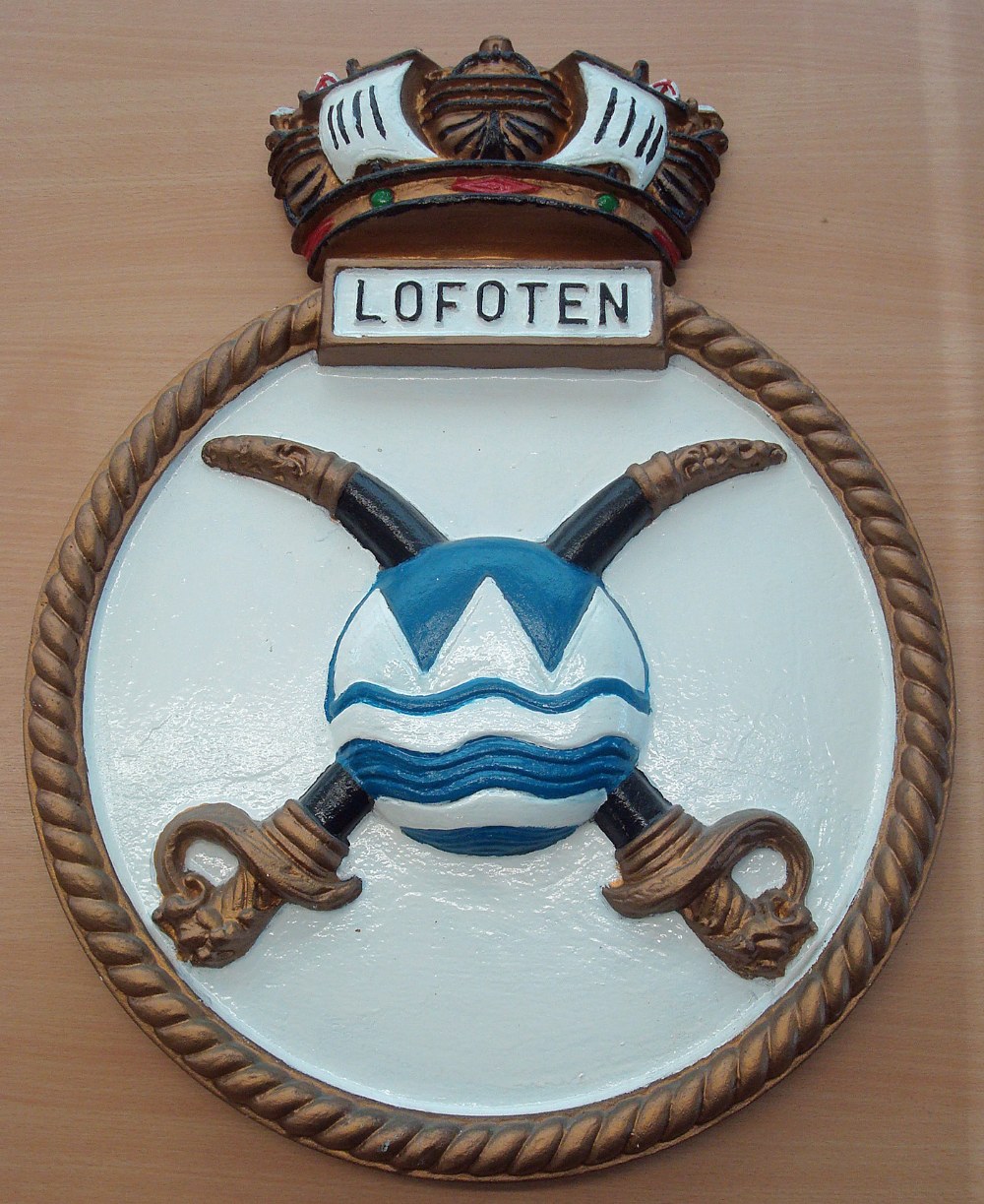 HMS Lofoten Ship Crest a large metal cast crest most likely of barracks gates or ship, measures 59cm