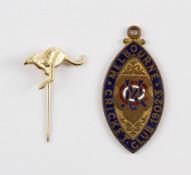 1902-3 Melbourne Cricket Club Members Badge with enamelled front, numbered to rear 85 by J R