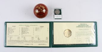 Cricket Ashes 1989 Commemorative Ball and White Metal Medallion with 1788-1988 Australia v England