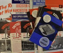1962/63 Manchester United home Football Programme collection substantially complete including v
