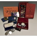Assorted Selection of Collectables and Ephemera to include Golden Jubilee Coins, £5 coins, Brass 'G'