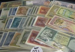 Selection of World Banknotes to include Yemen, Yugoslavia, Columbia, Denmark, Dominican, Cambodia