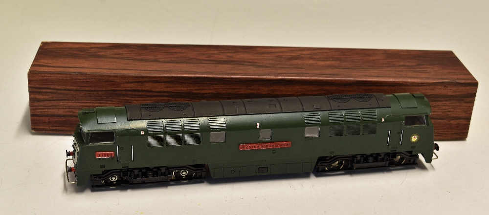 OO Gauge Liliput 1011 'Western Explorer' Diesel Locomotive Class 52 D1002 in BR Green boxed