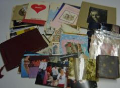 Selection of Greeting Cards and Modern Postcards together with Photographs of Australia and mixed