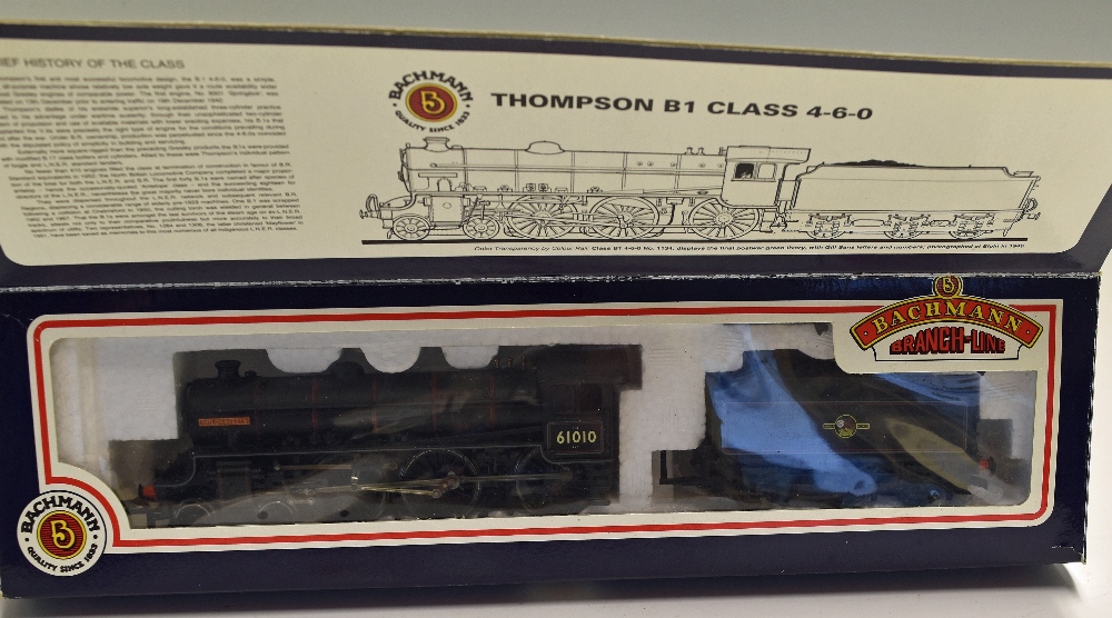 OO Gauge Bachmann Branch-Line 31-703 B1 61010 'Wildebeeste' BR Lined Black Boxed - Image 2 of 2