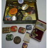 Mixed Selection of Collectables to include Gramophone needles, pin badges, medallions etc. (