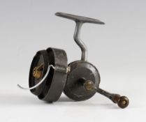 Hardy The Hardex No. 2 Mk.II spinning Reel - half bale arm, Bakelite spools (2 chips to the rim),