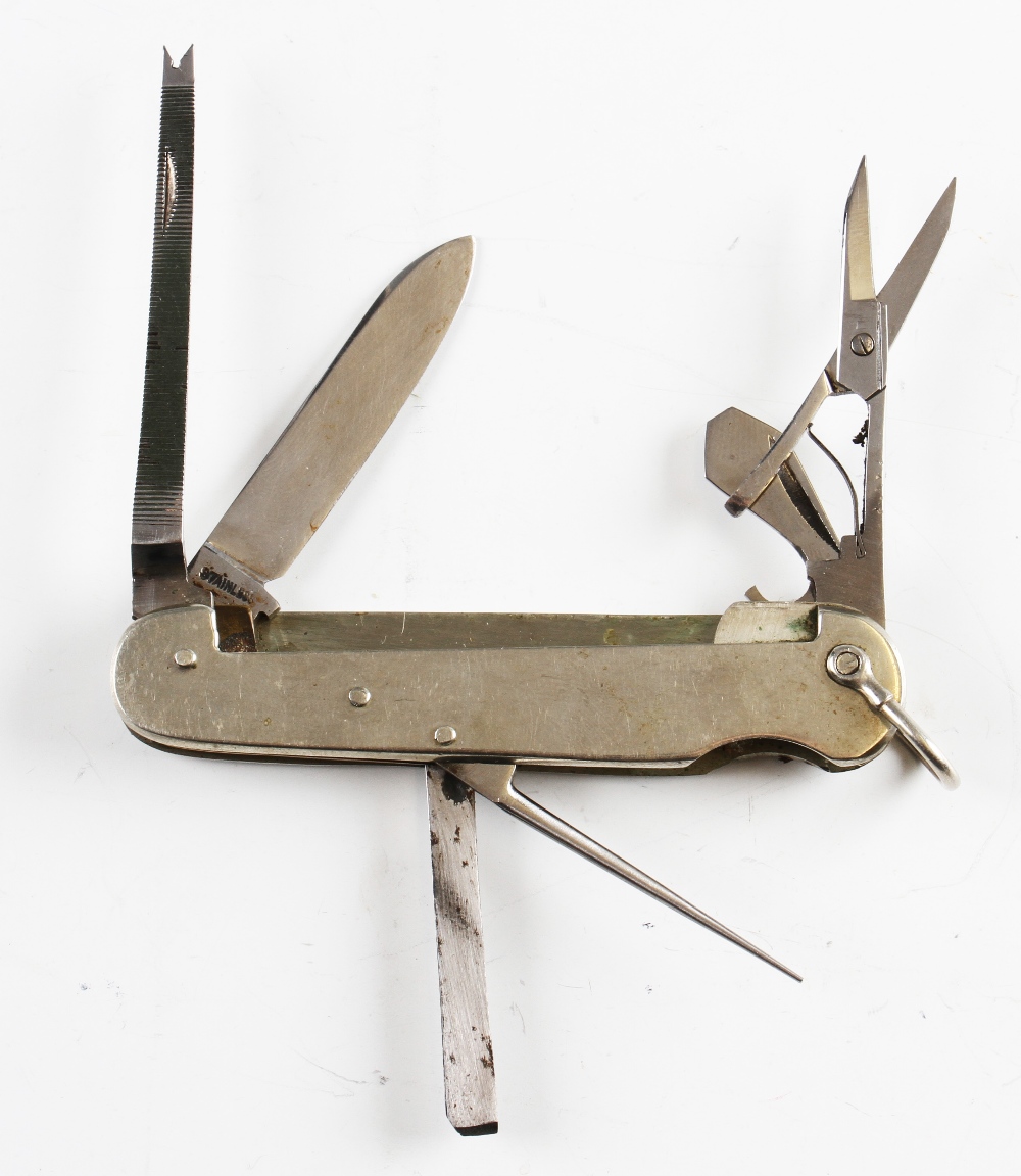 Hardy The Dry Fly Angler's Knife No. 3 and box -c/w all 8x tools to include large blade, scissors, - Image 2 of 3