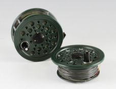 Fine Shakespeare Condex salmon fly reel and spare spool (2): 4.25" dia, dark green bobble finish