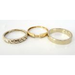 FOURTEEN CARAT GOLD WEDDING BAND ring size L, approximately 2.