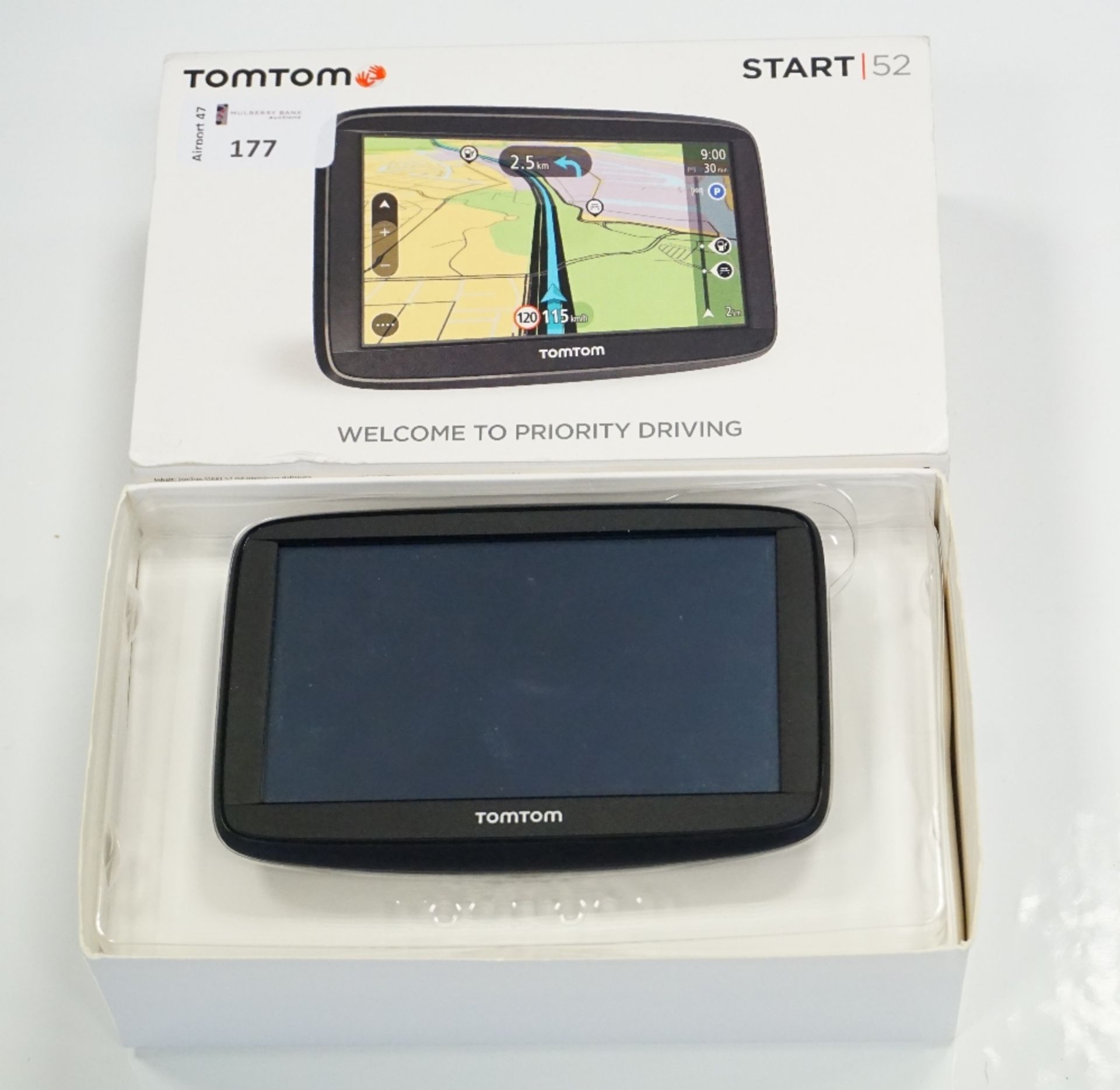 BOXED TOMTOM START 52 SAT NAV