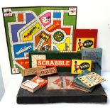 COLLECTION OF VINTAGE CHILDREN'S GAMES A