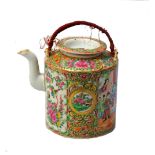 CHINESE EXPORT WARE FAMILLE ROSE PORCELA