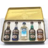 MARIE BRIZARD MINIATURE LIQUEUR SET A boxed set of liqueur miniatures by Marie Brizard presented in