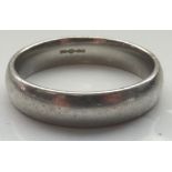 PLATINUM WEDDING BAND ring size T-U and approximately 9.