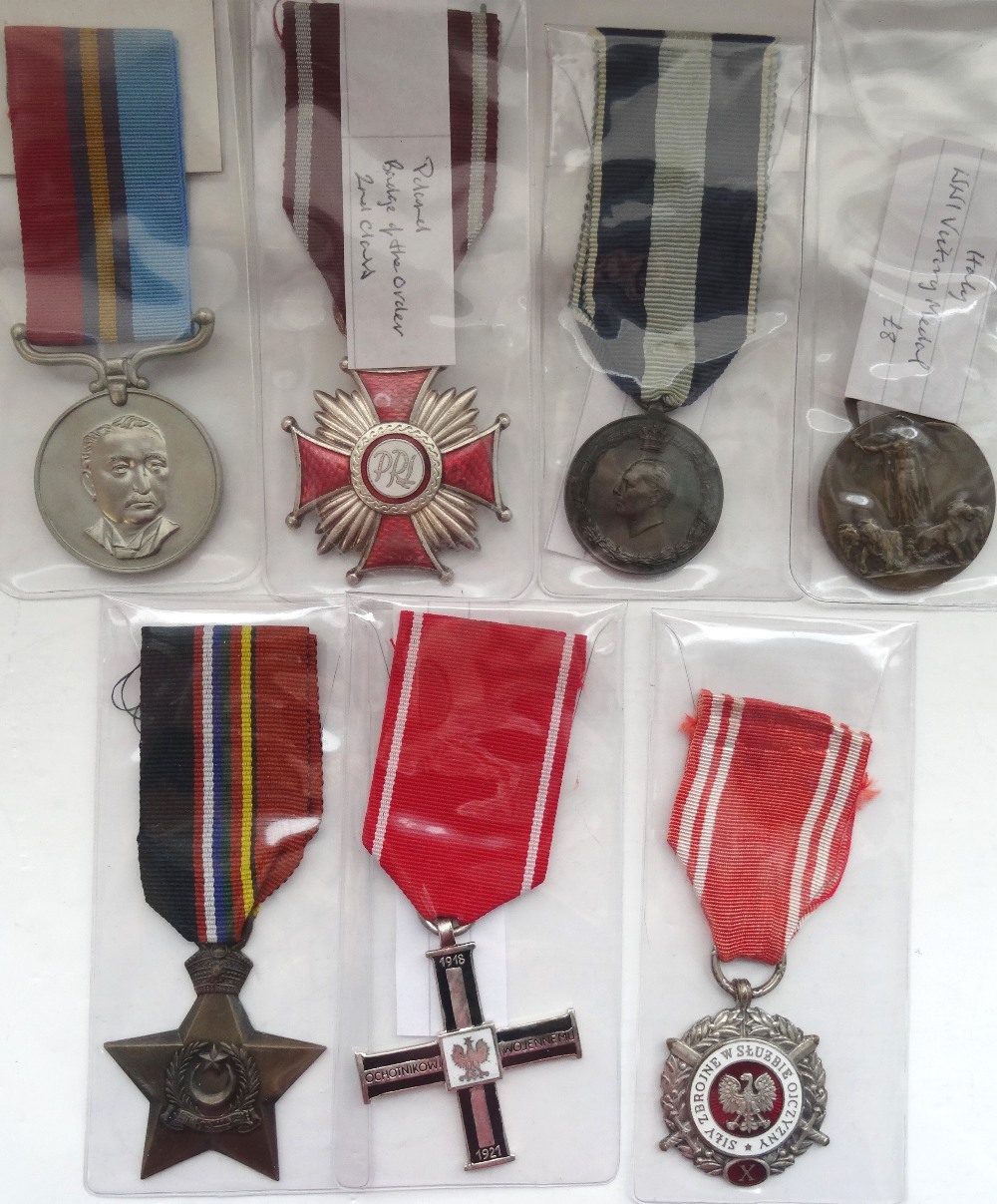 COLLECTION OF MISCELLANEOUS MEDALS